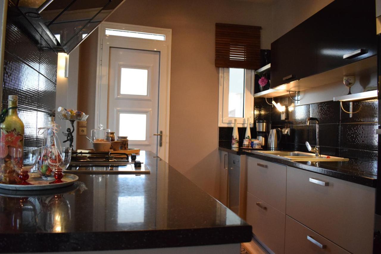 Apartamento Five Stars In Trikala Exterior foto