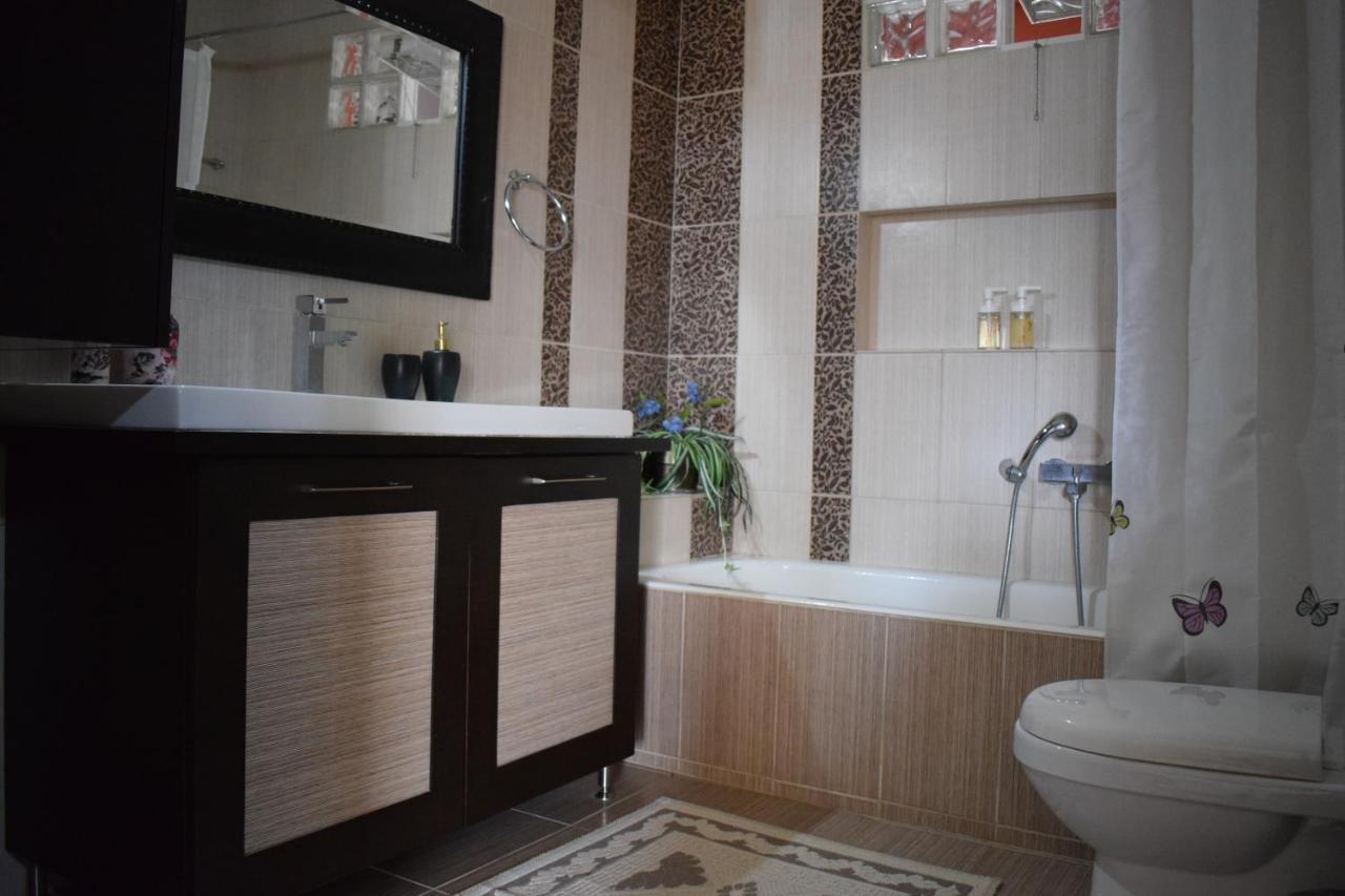 Apartamento Five Stars In Trikala Exterior foto
